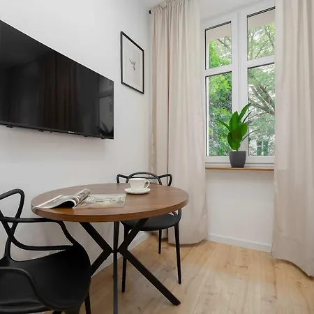 Klimatyzowane Typu Blisko Centrum I Starego Browaru By Renters Apartment *