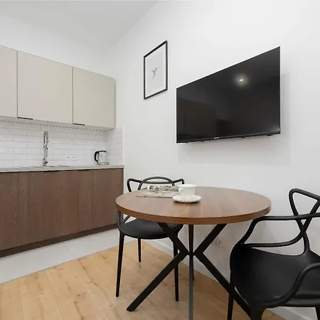 Klimatyzowane Typu Blisko Centrum I Starego Browaru By Renters Apartment